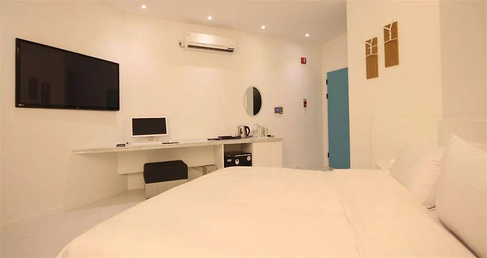 Club Hotel Busan