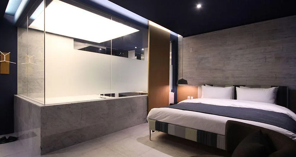 Club Hotel Busan