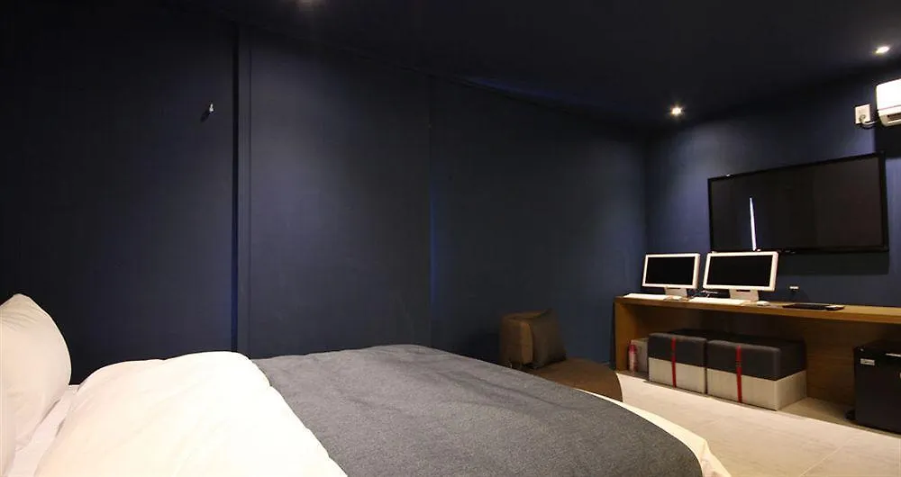 Club Hotel Busan