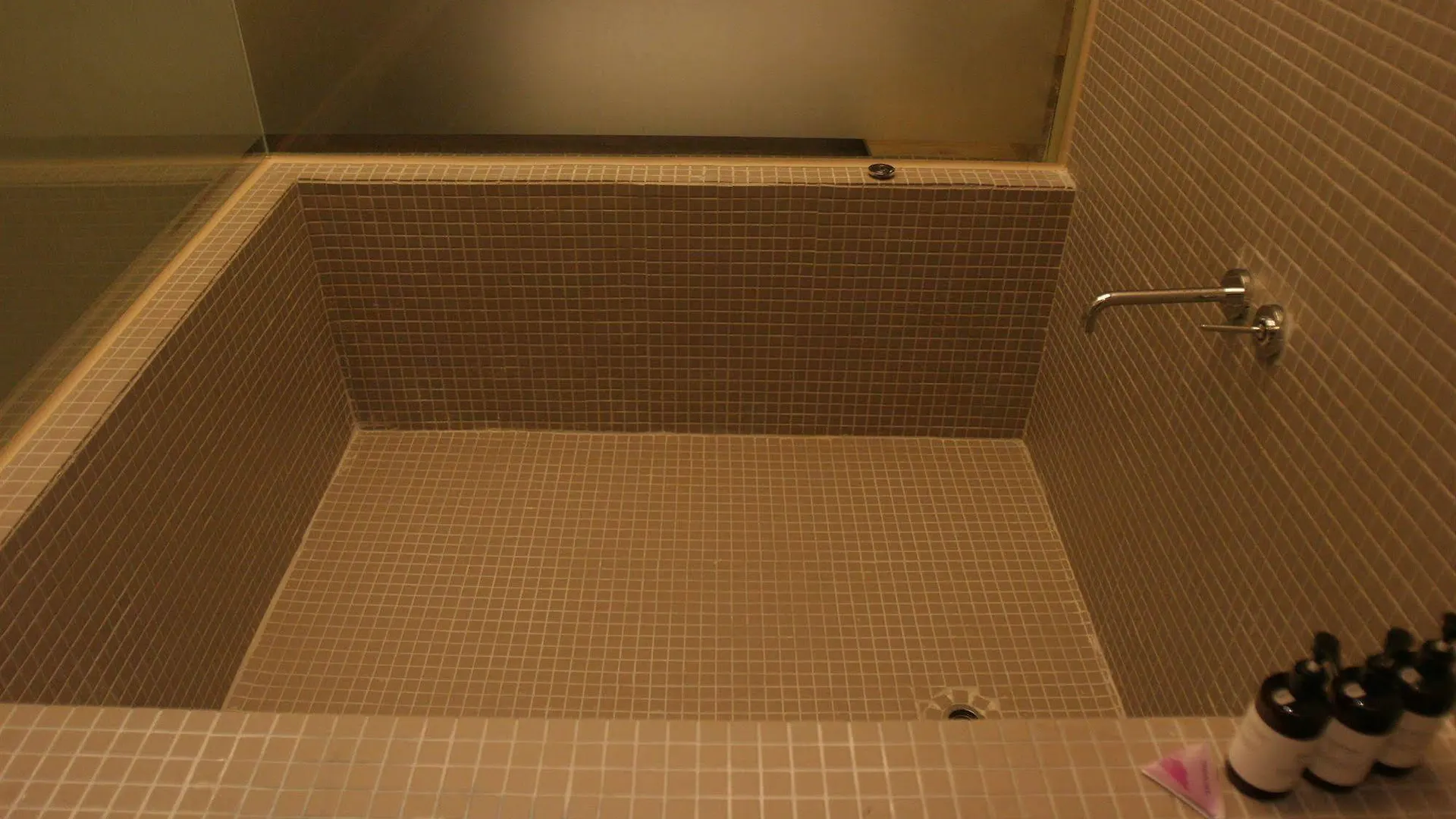 Club Hotel Busan 3*,