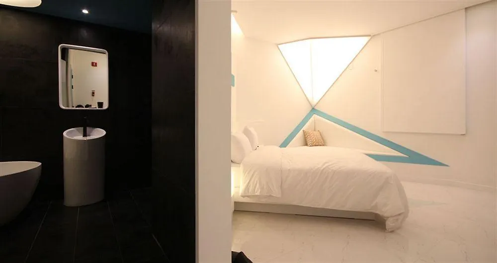 Club Hotel Busan